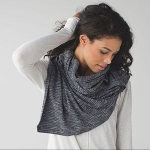 Lululemon Vinyasa Scarf
